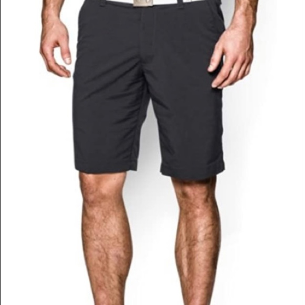 Under Armour Men’s Match Play Golf Shorts, 32 waist, black excellent condition